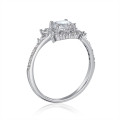 Серебряное кольцо с фианитами (SZDR00360-R/12/1)