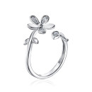 Серебряное кольцо Цветок с фианитами 001500/12/1/73