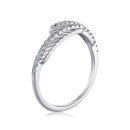 Серебряное кольцо с фианитами A00785-R/12/1