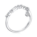 Серебряное кольцо с фианитами A02549-R/12/1