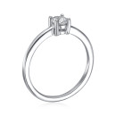Серебряное кольцо с фианитом DR16781-R/12/1