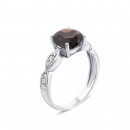 Серебряное кольцо с дымчатым кварцем и фианитами (1980/9р)