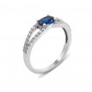 Серебряное кольцо с гидротермальным сапфиром и фианитами (1625/9р)