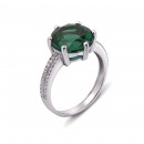 Серебряное кольцо с зеленым кварцем и фианитами (1618/9р)