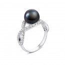 Серебряное кольцо с жемчугом и фианитами (1772/9р-PBL)