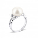 Серебряное кольцо с жемчугом и фианитами (1792/1р-PWT)
