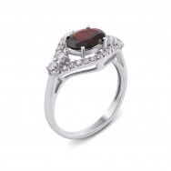 Серебряное кольцо с гранатом и фианитами (1579/9р)