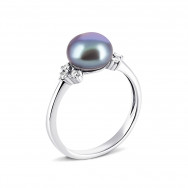 Серебряное кольцо с жемчугом и фианитами (1788чб/1р-PBL)