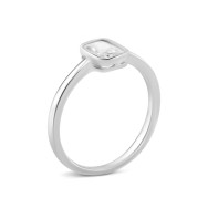Серебряное кольцо с фианитом (SZDR15700)