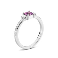 Серебряное кольцо с аметистом и фианитами (SZDR92095-2)