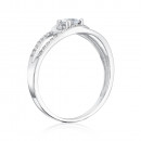 Срібна каблучка з фіанітами (001065/12/1/26)
